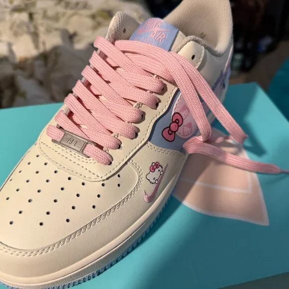 BNWB Custom Hello Kitty  Nike AF1 size 8 Men's 9.5 Women's - Picture 3 of 6